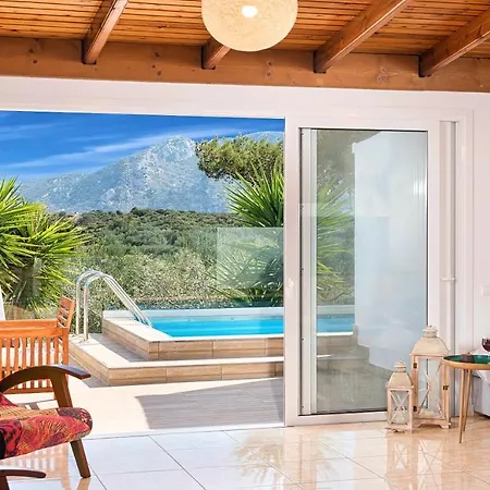 Carolina Villa